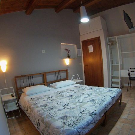 安科纳Country House "L'Isola Che Non C'E"别墅 外观 照片